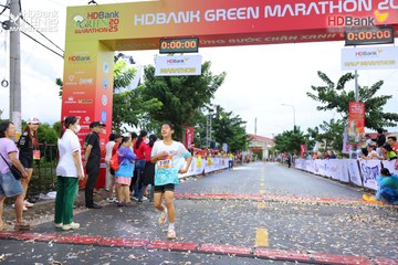 Photo HDBank Green Marathon 2025 - bd21bb535f4fa1385ca01f91900b104e.jpg