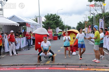 Photo HDBank Green Marathon 2025 - bf8f76763c4f5462209c2519b41d5368.jpg