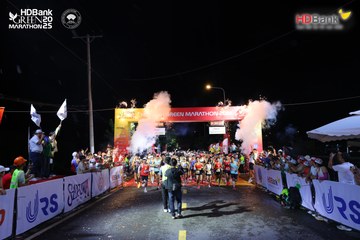 Photo HDBank Green Marathon 2025 - c920bec2e5950a1ce0e6b18c083286d2.jpg