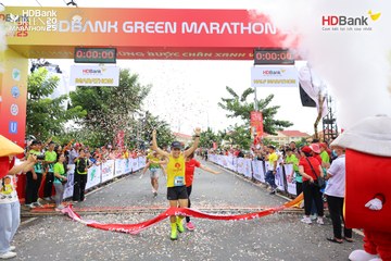 Photo HDBank Green Marathon 2025 - cb5d06901cbd49f4ac98d42b1dd022d4.jpg