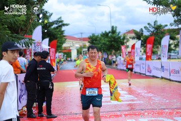Photo HDBank Green Marathon 2025 - cc04f328dd3180097f0e68165bb0e170.jpg