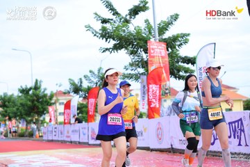 Photo HDBank Green Marathon 2025 - d2aa7b08676785813d1a3151bde355b4.jpg