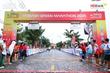 Photo HDBank Green Marathon 2025 - d32c5e58089ec776c01d18c86e016ef3.jpg