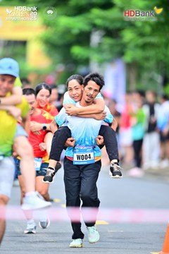 Photo HDBank Green Marathon 2025 - d50576dc51ca21bff747ef4b123b5673.jpg