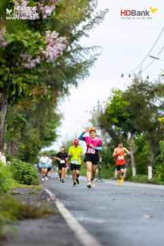 Photo HDBank Green Marathon 2025 - db027b84e3cb2d16dc0260299f71023e.jpg