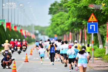 Photo HDBank Green Marathon 2025 - db0ab1d3925beb550a8249234f89fd48.jpg
