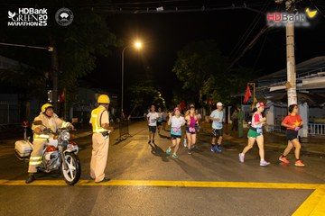 Photo HDBank Green Marathon 2025 - dc8abdb357bef89e812ce821fdbd703c.jpg