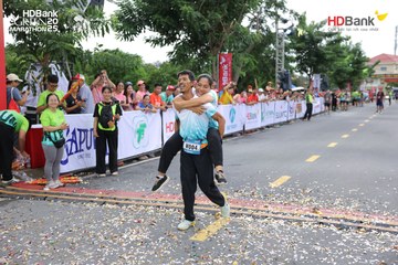 Photo HDBank Green Marathon 2025 - dcc3f041d48eda34e6ceff78847abfac.jpg