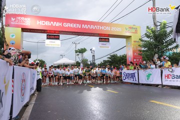 Photo HDBank Green Marathon 2025 - de3fd56f6fa741242fe19a23fae90d10.jpg