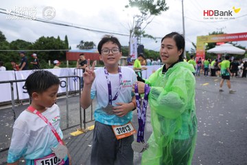 Photo HDBank Green Marathon 2025 - de6b40ba8ab47b06ee37d653c3c3fe61.jpg