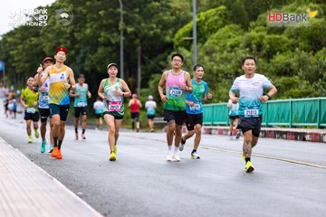 Photo HDBank Green Marathon 2025 - de785b1695844a9d8cb3a68b4d05f8a0.jpg