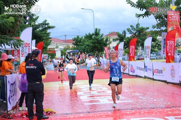 Photo HDBank Green Marathon 2025 - e22a67edf5d386e39a2fb6bf3e9d1256.jpg