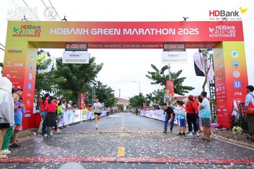 Photo HDBank Green Marathon 2025 - e354bb22721b8cbb22f96827886f4e95.jpg