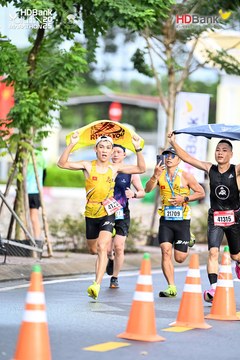 Ảnh sự kiện HDBank Green Marathon 2025 - e7483bff3687ce47663db17924865739.jpg