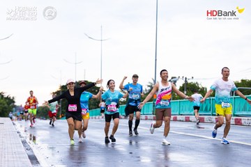 Photo HDBank Green Marathon 2025 - e8c3dd233cbe8b9d807a256afbd82e62.jpg