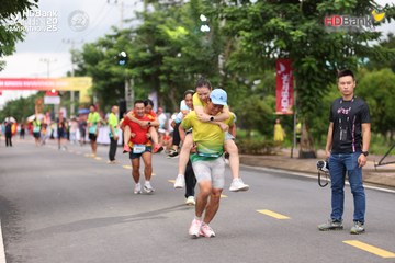 Photo HDBank Green Marathon 2025 - eb58c933ad8b3650870e01120316dd56.jpg