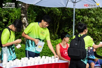 Photo HDBank Green Marathon 2025 - edcc0691dc1d7930c09a2f9d00aaac43.jpg