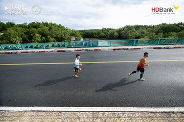 Photo HDBank Green Marathon 2025 - ee6bb17ce8fdf61bee7807f21bfa0514.jpg