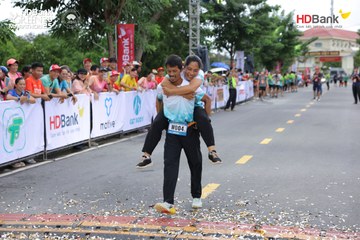 Photo HDBank Green Marathon 2025 - eefd66c2df2fe84dbd93ddaf679ccb02.jpg