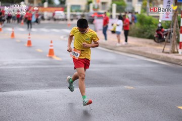 Photo HDBank Green Marathon 2025 - f19cae6a12c876a51d3f31322728da17.jpg