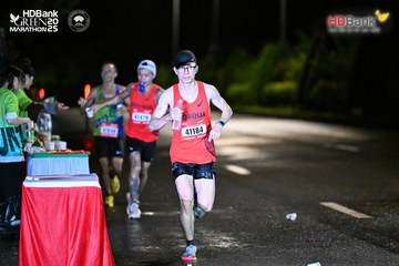 Photo HDBank Green Marathon 2025 - f1cf78601a576b5fba2d40197c4c8cc8.jpg