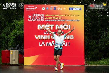 Photo HDBank Green Marathon 2025 - f4e226a87d5415537f03c3bc52d099d3.jpg
