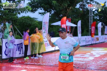 Photo HDBank Green Marathon 2025 - f707cb2404df9fd9e17e6a4e5ffdb1cb.jpg