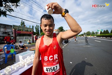 Photo HDBank Green Marathon 2025 - f8e1de48133ccacc19f84b3a5cb101c6.jpg
