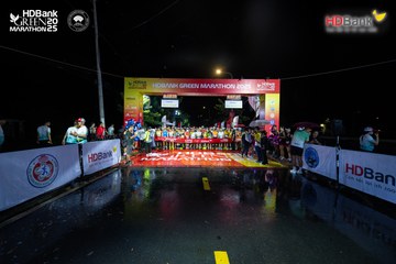Photo HDBank Green Marathon 2025 - f9c42f4e84e1b90e967455759397f5d1.jpg