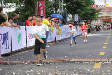 Photo HDBank Green Marathon 2025 - fa51035e8d390c3b1fdde4a0784c3b57.jpg