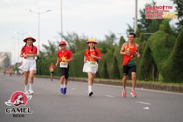 QUẢNG TRỊ INTERNATIONAL MARATHON 2025 - Ảnh #4093972