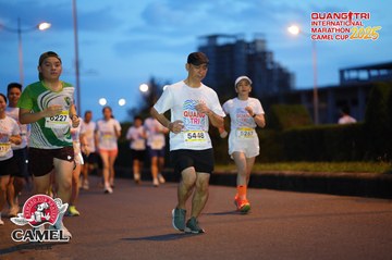 QUẢNG TRỊ INTERNATIONAL MARATHON 2025 - Ảnh #4093028