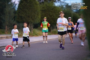 QUẢNG TRỊ INTERNATIONAL MARATHON 2025 - Ảnh #4093392