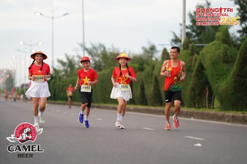 QUẢNG TRỊ INTERNATIONAL MARATHON 2025 - Ảnh #4093981