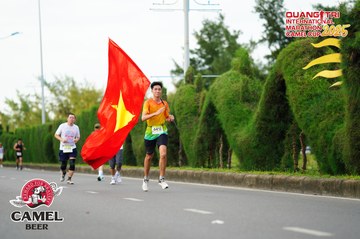 QUẢNG TRỊ INTERNATIONAL MARATHON 2025 - Ảnh #4095297