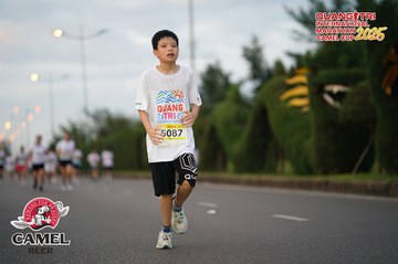 QUẢNG TRỊ INTERNATIONAL MARATHON 2025 - Ảnh #4093773