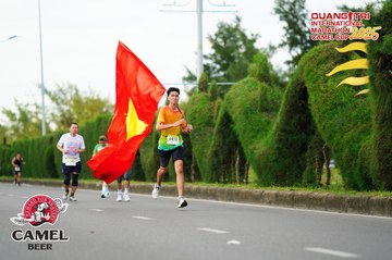 QUẢNG TRỊ INTERNATIONAL MARATHON 2025 - Ảnh #4095298