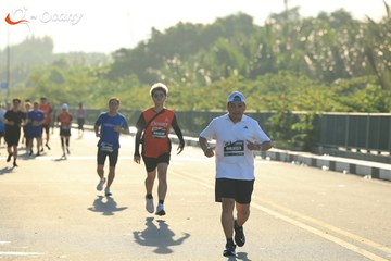 RUN TO LIVE 2025 - Ảnh #3303157