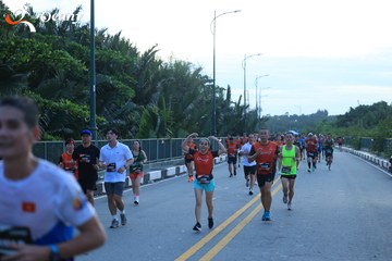 RUN TO LIVE 2025 - Ảnh #3268201