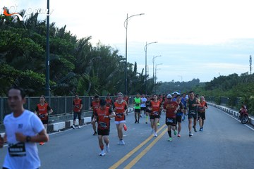 RUN TO LIVE 2025 - Ảnh #3268252