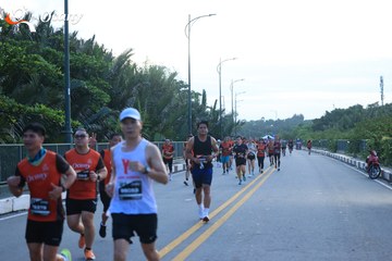 RUN TO LIVE 2025 - Ảnh #3266596