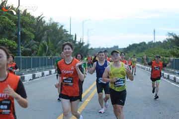 RUN TO LIVE 2025 - Ảnh #3278258
