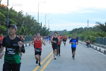 RUN TO LIVE 2025 - Ảnh #3278553