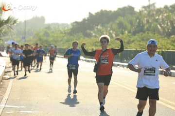 RUN TO LIVE 2025 - Ảnh #3303165