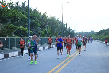 RUN TO LIVE 2025 - Ảnh #3266725