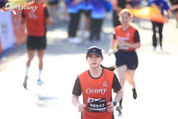 RUN TO LIVE 2025 - Ảnh #3206197