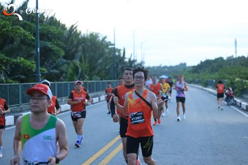 RUN TO LIVE 2025 - Ảnh #3268047