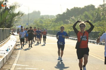 RUN TO LIVE 2025 - Ảnh #3303170