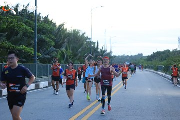 RUN TO LIVE 2025 - Ảnh #3266659