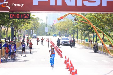 RUN TO LIVE 2025 - Ảnh #3209921